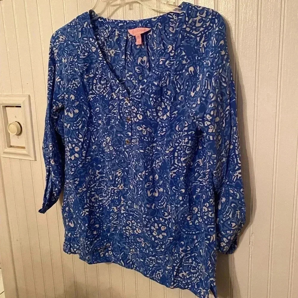 Lilly Pulitzer 100% silk 3/4 sleeve blouse